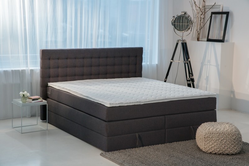 Boxspringbett King mit Bettkasten
