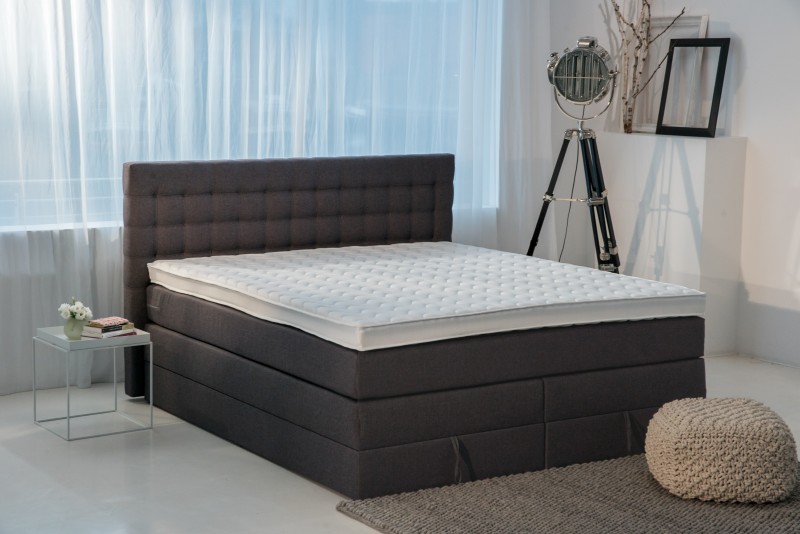 Boxspringbett King mit Bettkasten