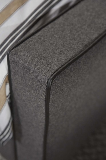 Serta Classico Boxspringbett Naht Detailaufnahme
